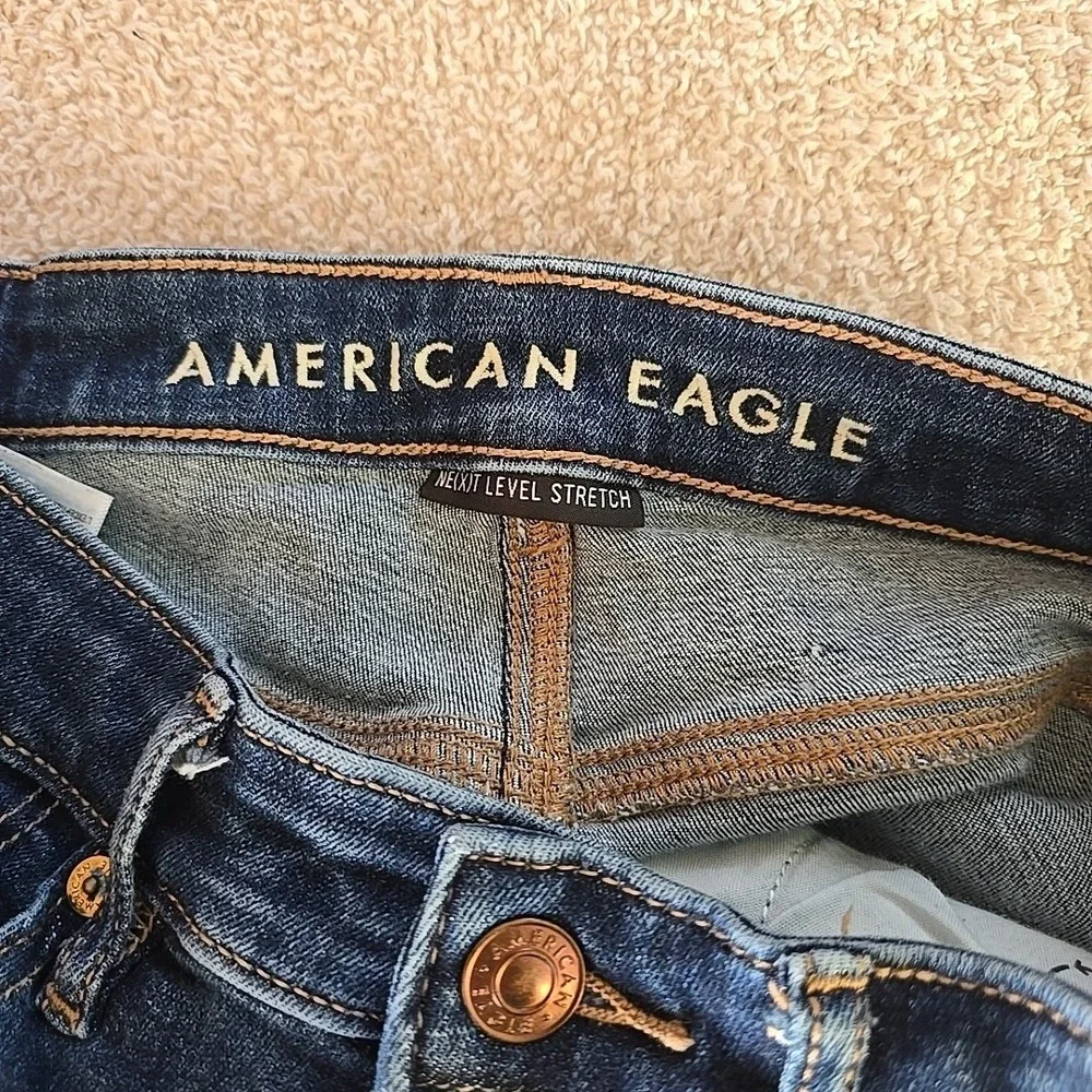 American Eagle Next Level Stretch Super Hi-Rise Flare Dark Wash Denim Jeans Sz 6